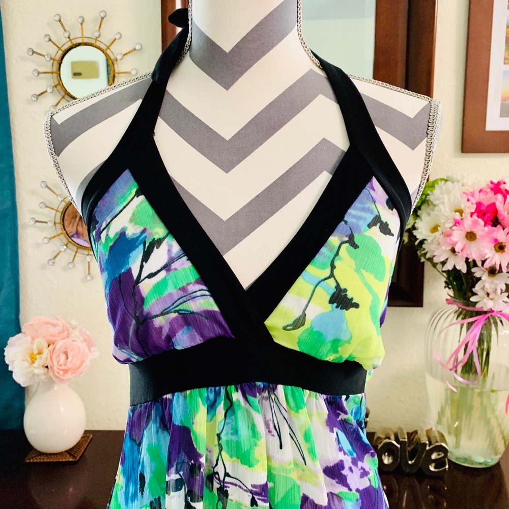 Sundress - Picture 2 of 6